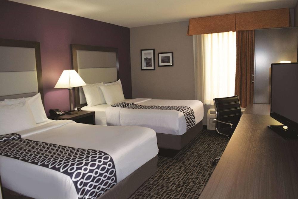 La Quinta Inn By Wyndham Radford Zewnętrze zdjęcie