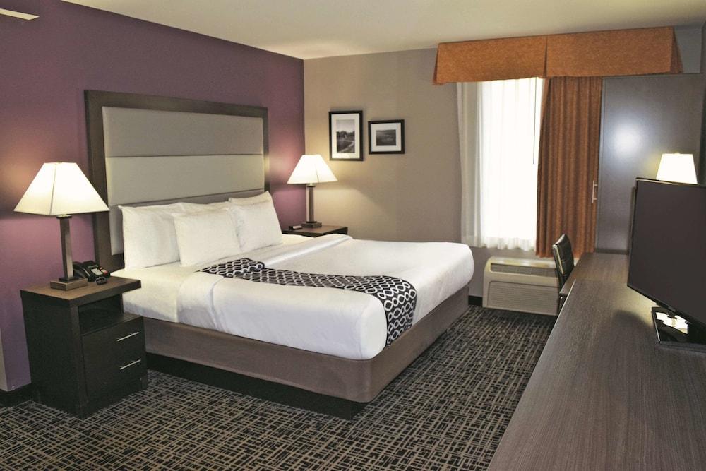 La Quinta Inn By Wyndham Radford Zewnętrze zdjęcie