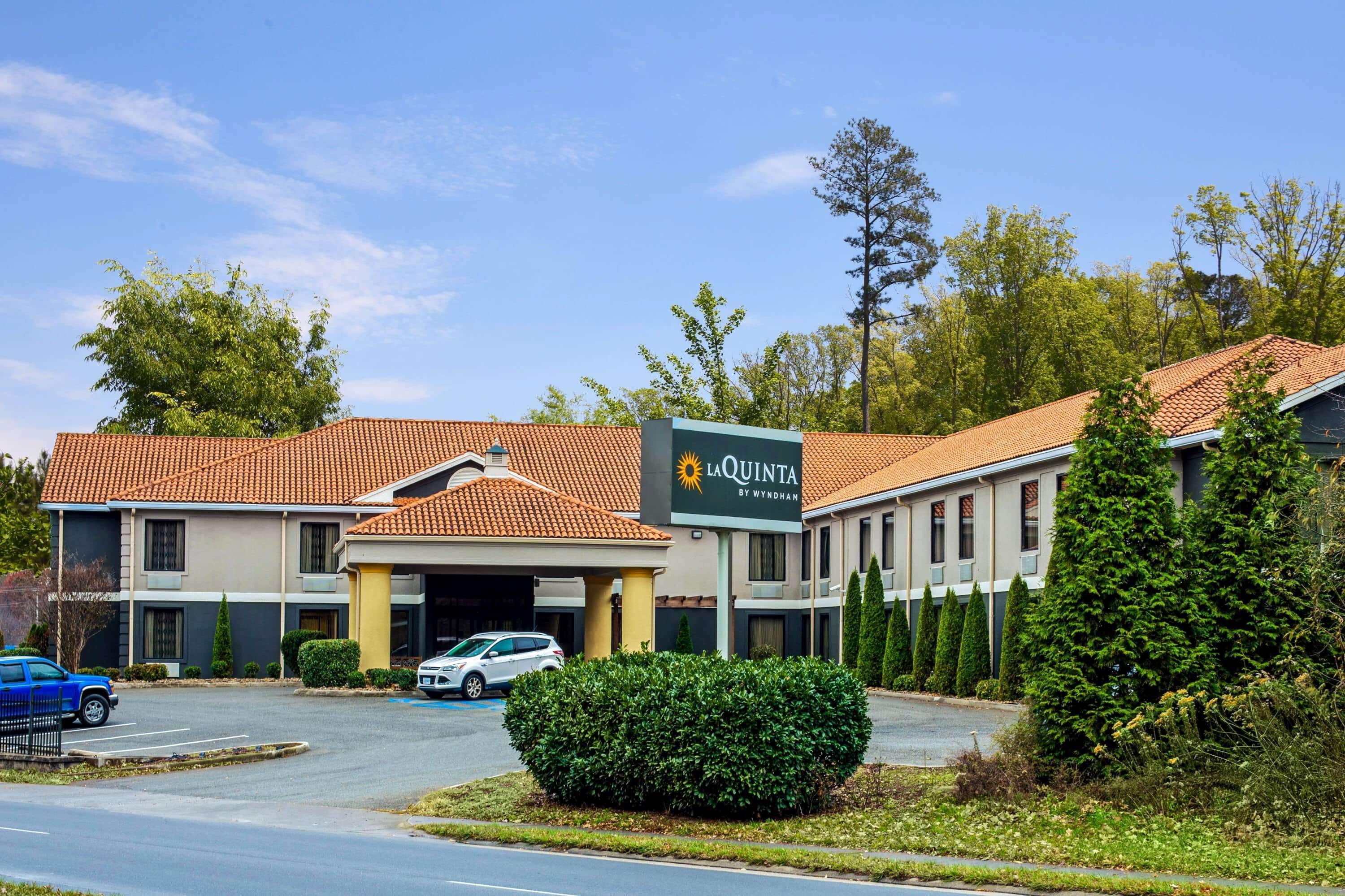 La Quinta Inn By Wyndham Radford Zewnętrze zdjęcie